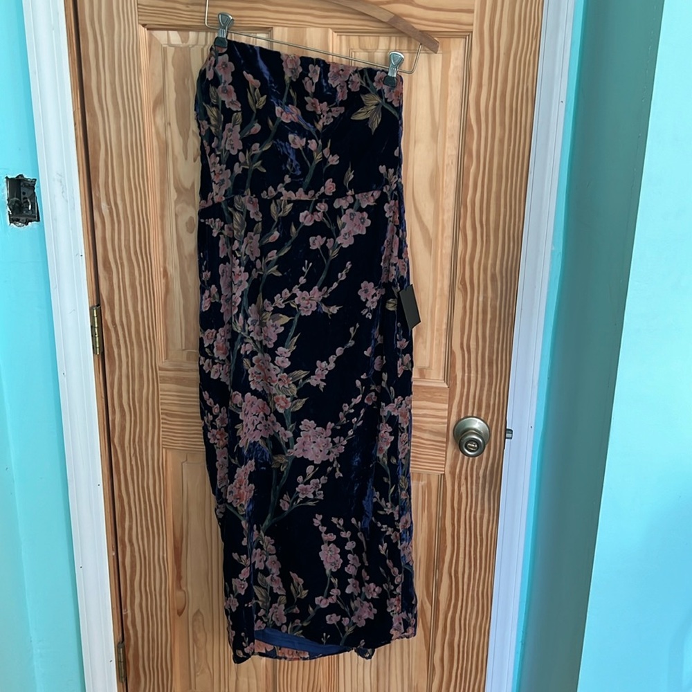 Strapless midi length dress